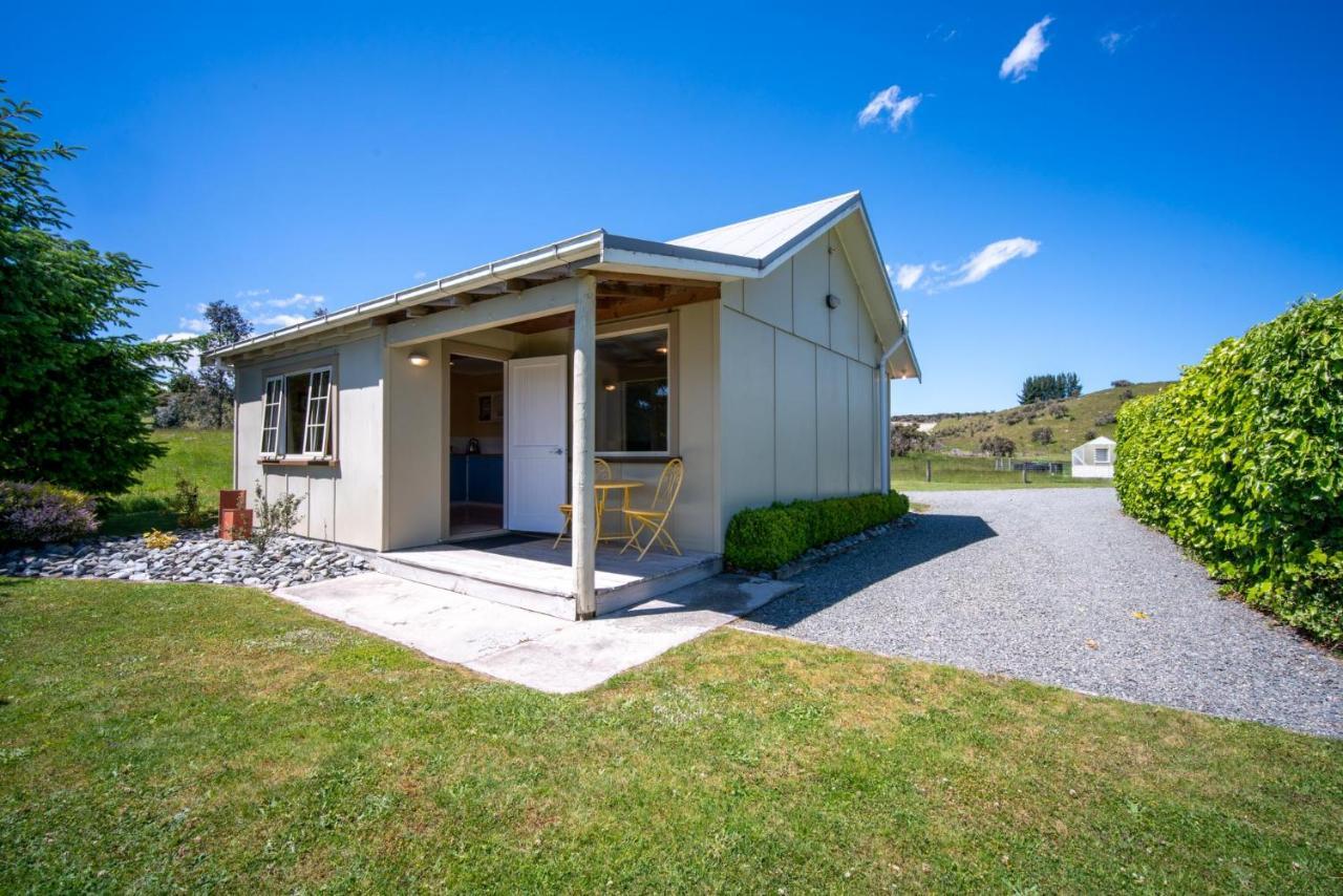Blue Thistle Cottages Te Anau Buitenkant foto