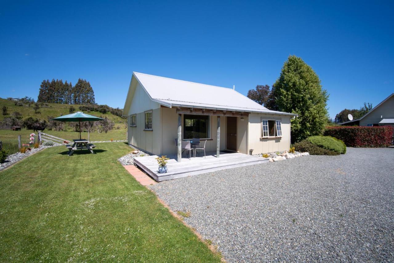 Blue Thistle Cottages Te Anau Buitenkant foto
