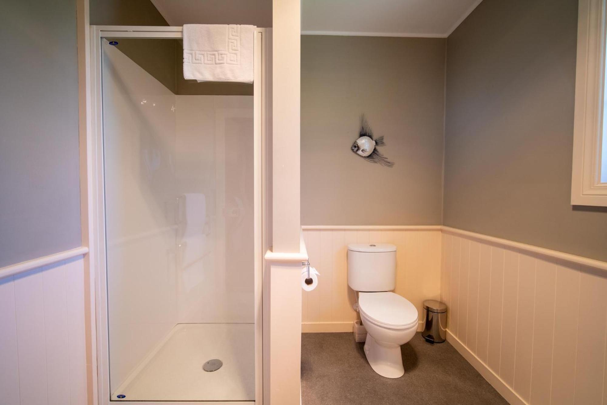 Blue Thistle Cottages Te Anau Kamer foto