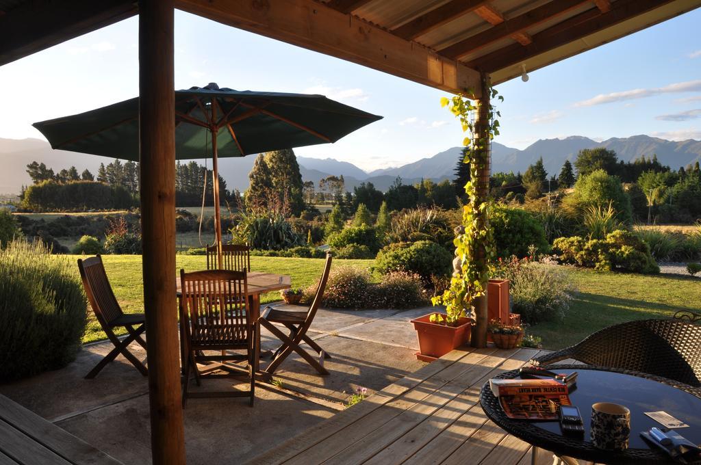 Blue Thistle Cottages Te Anau Buitenkant foto