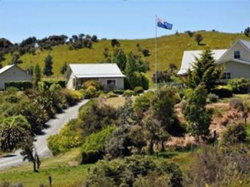 Blue Thistle Cottages Te Anau Buitenkant foto